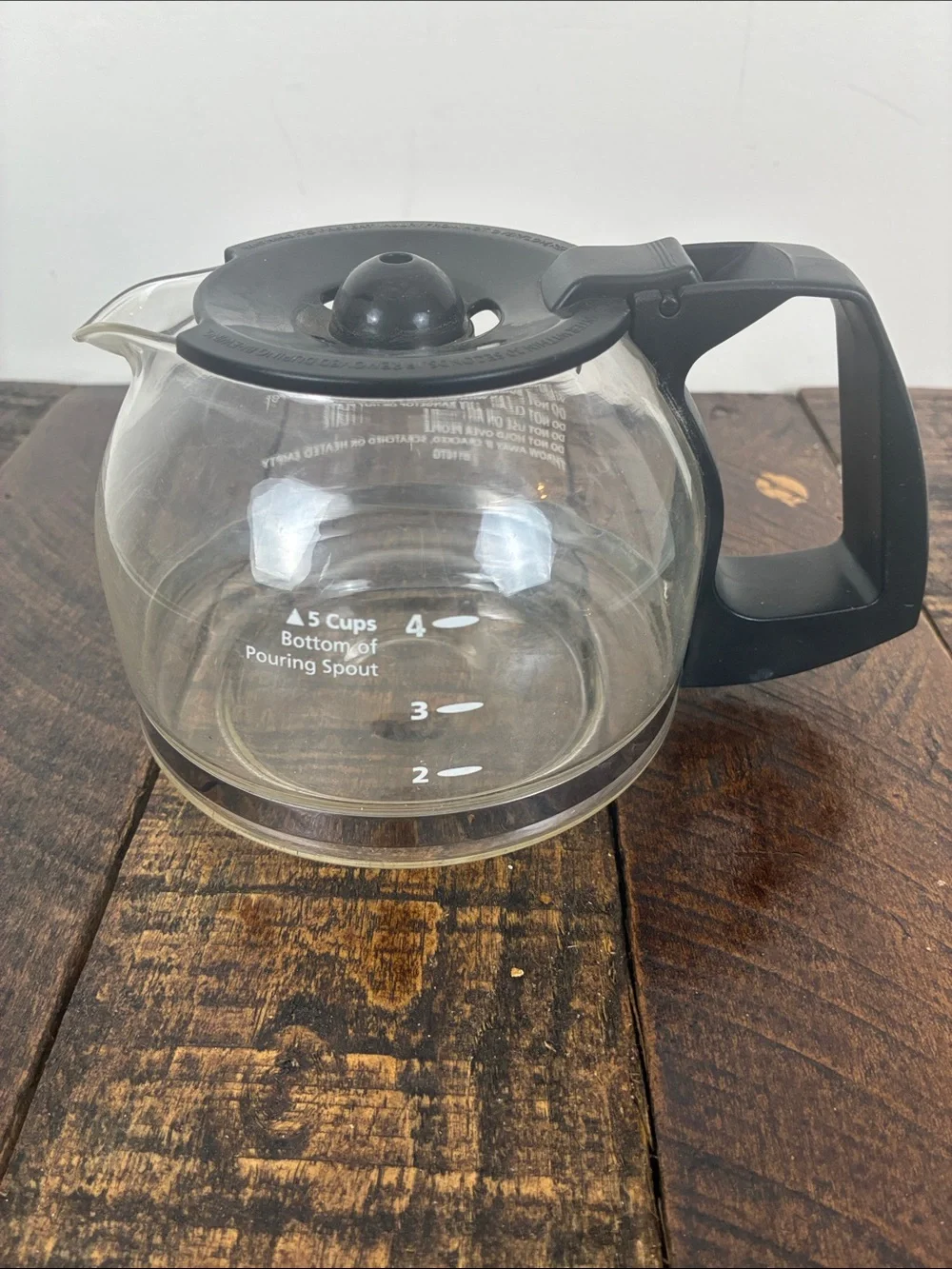 Mr. Coffee Glass Coffee Carafe Black Handle and Lid 4/5 Cup Replacement Pot